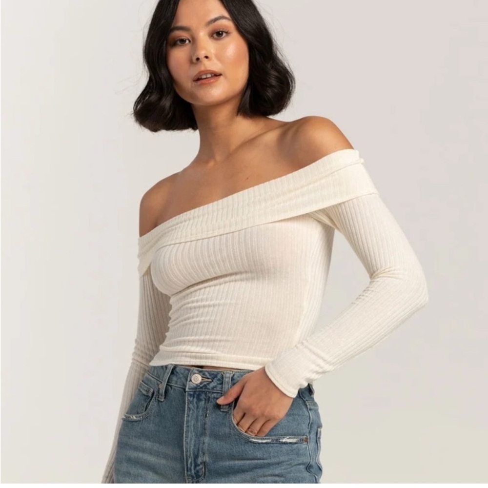 Off-Shoulder Cream Ribbed Top